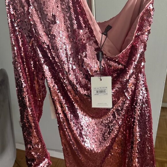 Radiant Glamour: Bardot Sequin One Shoulder Mini Dress in Lili Pink, Size 12 - Picture 7 of 9